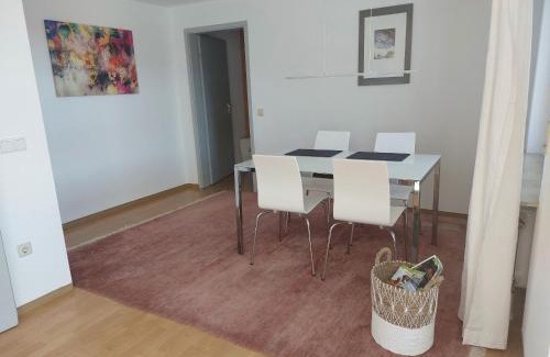 Heidenheim an der Brenz Apartment | Cozy Ferienwohnung Josi: Child-Friendly & Rated 9.1/10