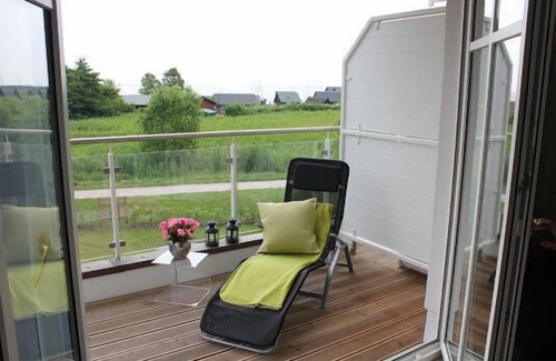 Althagen Apartment | Idyllic Retreat by Ahrenshooper Hafen with Spa Amenities