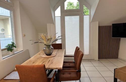 Radolfzell am Bodensee Apartment | Discover Family-Friendly Ferienwohnung Stadtgarten Retreat