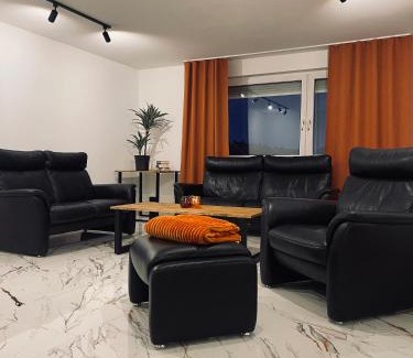Villingen-Schwenningen Apartment | Pet-Friendly Ferienwohnung am Rietenzentrum - Rated 8.8/10