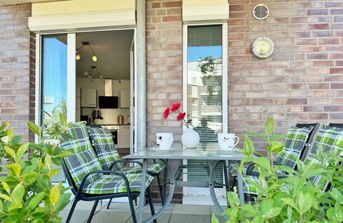 Wurster Nordseekuste Apartment | Comfortable 4-Person Apartment with Oceanfront Views