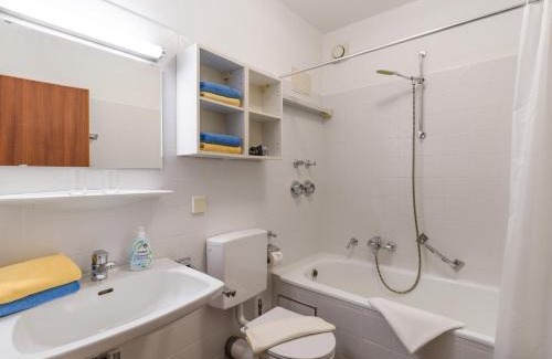 Oberaudorf Apartment | Relax at Ferienwohnanlage Oberaudorf C5 with Pool & Sauna