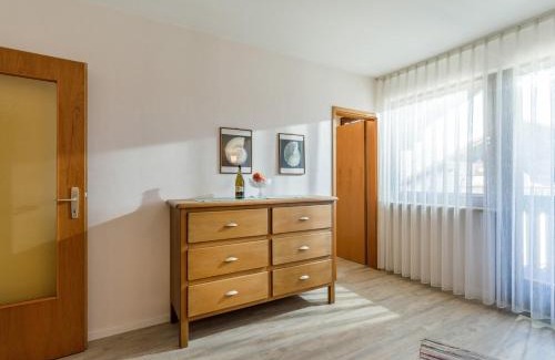 Oberaudorf Apartment | Relaxing Retreat at Ferienwohnanlage-Oberaudorf with Pool
