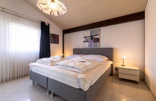 Immenstaad am Bodensee House | Delightful Ferienwohnpark Immenstaad: Child-Friendly Retreat