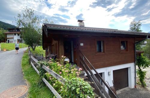 Going am Wilden Kaiser Apartment | Discover Family-Friendly Comfort at Ferienwohnung HOAMAT