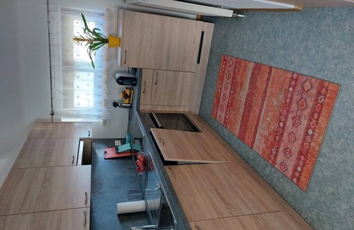 Sankt Veit an der Glan Apartment | Family-Friendly Ferienwohnung Taggenbrunn with Kitchen Access