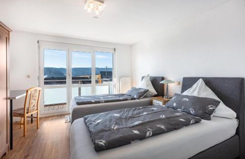 Bernau Apartment | Unforgettable Stay at Ferienwohnung Hochtal - Rated 10/10!