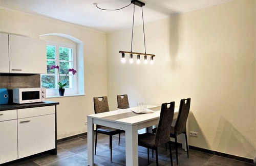 Boxberg/O.L. Apartment | Ocean View Retreat: Ferienwohnung 2 - Alte Schmiede Reichwalde