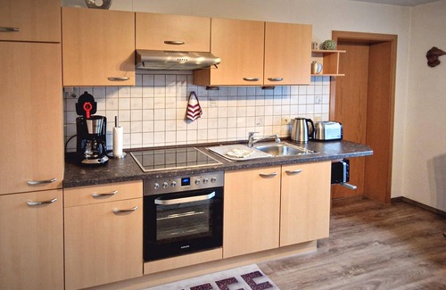Kurort Brotterode Apartment | Cozy 1 Bedroom Retreat in Brotterode-Trusetal Awaits