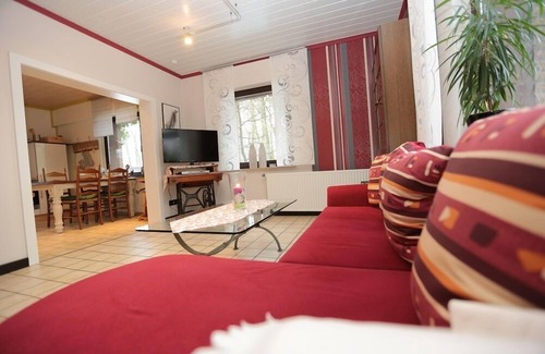 Dorenthe Apartment | Scenic Ocean View at Ferienwohnung Landblick-Schulte
