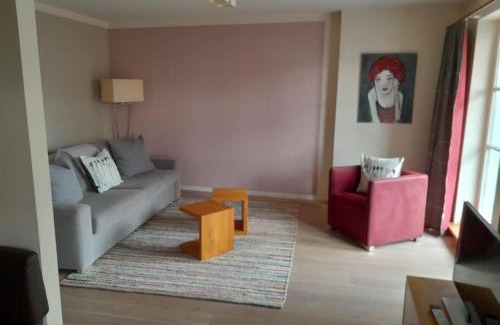 Immenstaad am Bodensee Apartment | Kid-Friendly Retreat at Ferienwohnung am Kniebach, Rated 9.4
