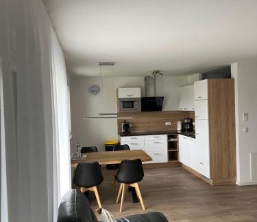 Gohren Apartment | Family-Friendly Ferienwohnung am Yachthafen with High Ratings