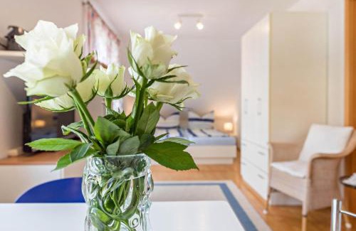 Radolfzell am Bodensee Apartment | Inviting Ferienwohnung Ingrid Heyes - Rated 9/10 by Guests