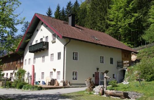 Golling an der Salzach Apartment | Family-Friendly Ferienwohnung Bluntaumühle – Rated 9.4/10