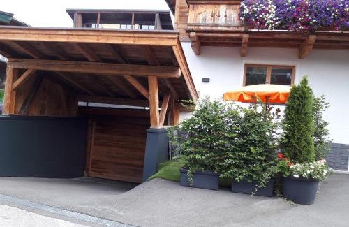 Sankt Johann in Tirol Apartment | Family-Friendly Ferienwohnung Fichtler - Rated 9.7/10!