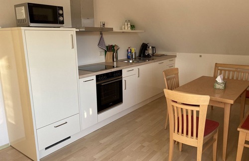 Oberreitnau Apartment | Top-Rated Ferienwohnung Birkach: Child-Friendly Retreat