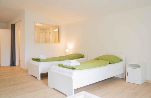 Rabenkirchen Apartment | Pet-Friendly Retreat at Ferienwohnung Kaufmann 1, Rated 9/10