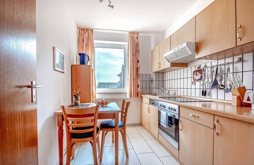 Ueckermuende Apartment | Perfect 2 Bedroom Retreat in Ueckermünde (Seebad) Awaits