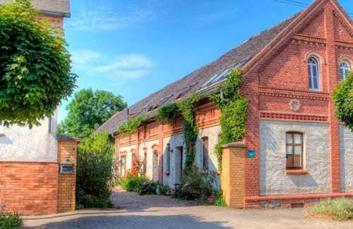 Raddusch Apartment | Explore Ferienwohnung Froschkönig - Family-Friendly Escape