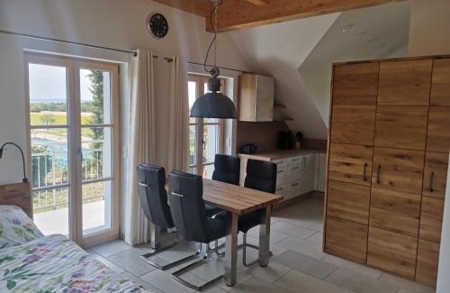 Weissenburg in Bayern Apartment | Top-Rated Ferienwohnung Meyer: Family-Friendly Getaway