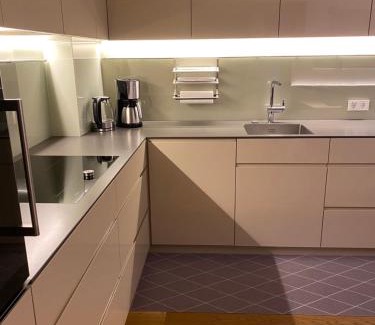 Schnepfau Apartment | Top-Rated Ferienwohnung Übelher - Family-Friendly Getaway