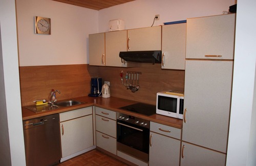 Eggstatt Apartment | Family-Friendly Ferienwohnung with Balcony & Kitchen Amenities