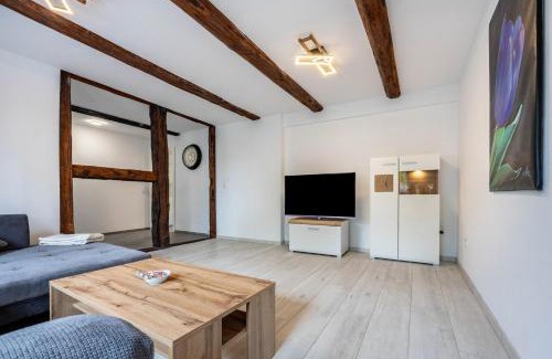 Hammenstedt Apartment | Family-Friendly Poolside Retreat at Ferienwohnung 1