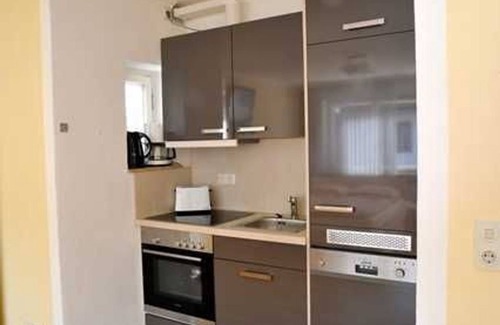 Seeshaupt Apartment | Cozy Oceanfront Getaway at Ferienwohnungen Thomas Streidl