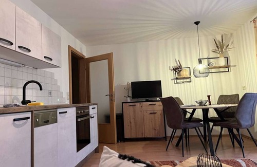 Abersee Apartment | Cozy 1-Bedroom Apartment at Gästehaus Kloibergütl