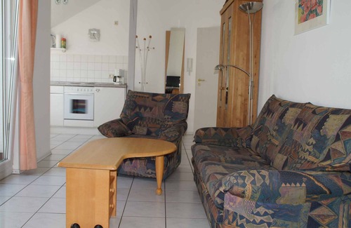 Bodolz Apartment | Cozy Lake View Retreat with Breakfast & Family Amenities