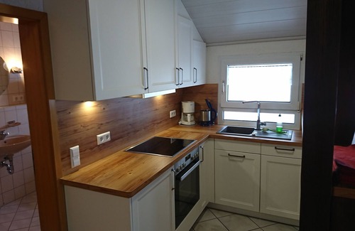 Sankt Maergen Apartment | Guest Rated 10/10: Ferienwohnung 1 - West with Family Comfort
