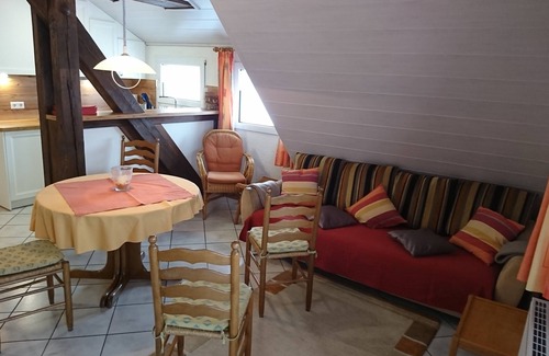 Sankt Maergen Apartment | Guest Rated 10/10: Ferienwohnung 1 - West with Family Comfort