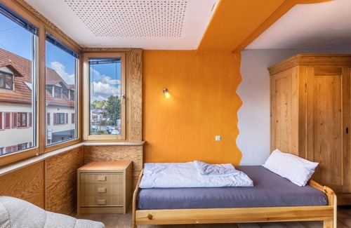 Wehingen Apartment | Spacious 3-Bedroom Getaway with Balconies and Kitchen
