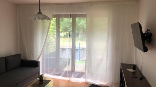 Bestensee Nord Apartment | Gourmetzimmer: Pet-Friendly Retreat with Breakfast Included