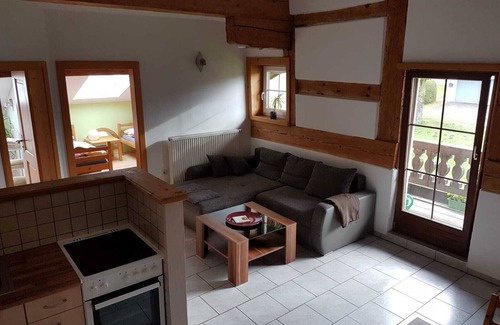 Grabenstatt Apartment | Cozy Dachgeschoss Apartment for 2-4 Guests, Great Reviews