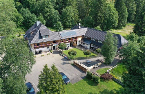 St. Blasien Apartment | Pet-Friendly Ferienwohnung 3 Feldberg: Guest Rated 10/10