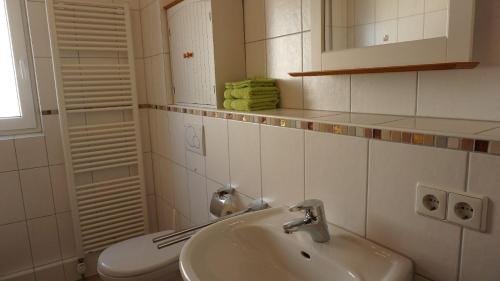 Meersburg Apartment | Experience the Scenic 3-Country View at Ferienwohnung