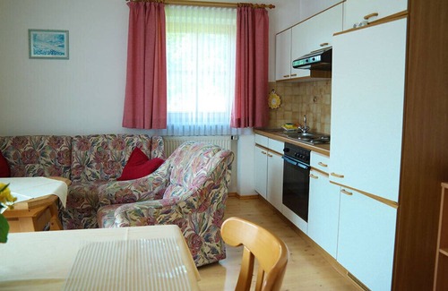 Bad Birnbach Apartment | Inviting Ferienwohnung with Kitchen and Balcony Retreat