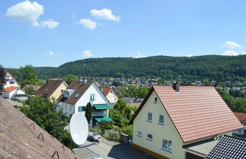 Albstadt Apartment | Spacious 3-Bedroom Family Retreat with Balcony & Kitchen
