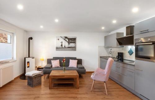 Frielendorf Apartment | Family-Friendly Ferienwohnung am alten Bahndamm - Rated 9.4/10