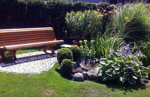 Bad Birnbach Apartment | Cozy Apartment in a Quiet Location with Kitchen & Breakfast