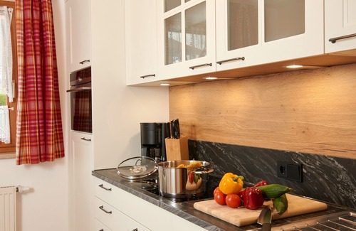 Eggstatt Apartment | Cozy 2-Bedroom Apartment with Balcony and Kitchen