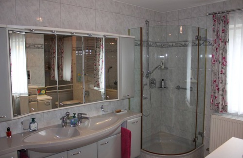 Teisendorf Apartment | Comfortable 90qm Apartment for Two with Full Kitchen