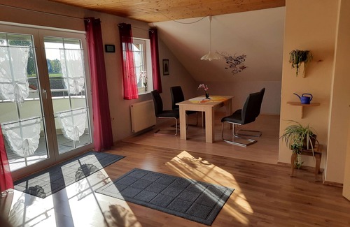 Bad Waldsee Apartment | Cozy 2-Bedroom Apartment with Balcony & Breakfast Included