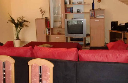 Friesenheim Apartment | Ferienwohnung 95qm, 2 Schlafzimmer, max. 5 Personen