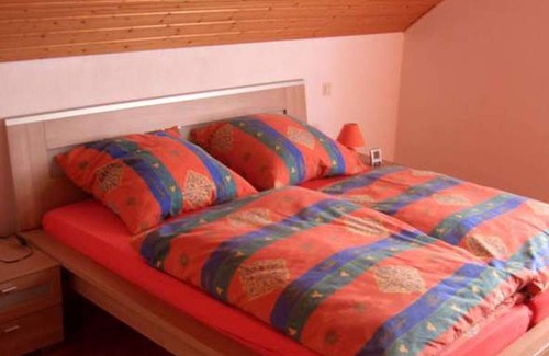 Friesenheim Apartment | Ferienwohnung 95qm, 2 Schlafzimmer, max. 5 Personen