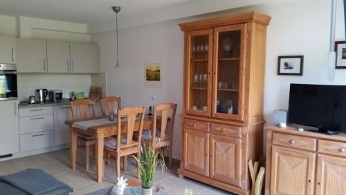 Stolpe auf Usedom Apartment | Ideal Ferienwohnung A2 at Landhaus am Haff with Ocean Views