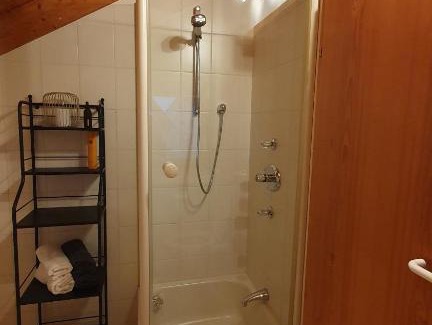 Aalen Apartment | Ferienwohnung AA-Waldhausen