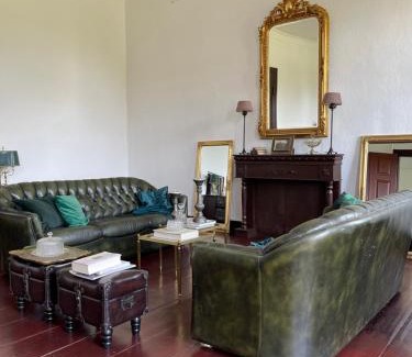 Vellahn Apartment | Cozy Pet-Friendly Retreat at Ferienwohnung Adelheid