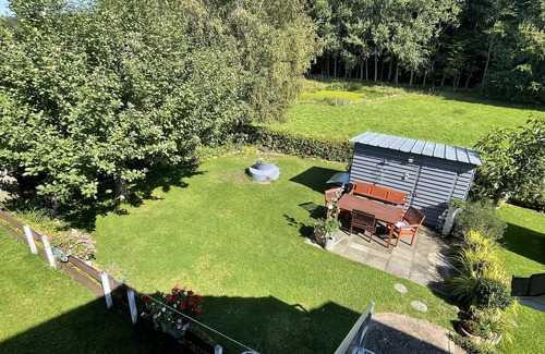 Soren Apartment | Relax at Ferienwohnung Ahoi: Pet Friendly with Spa & Hot Tub